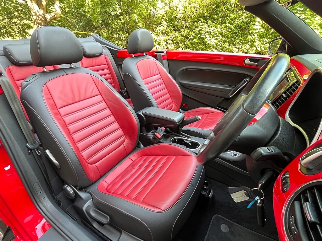 Volkswagen Beetle Beetle Tsi Bluemotion Technology Red #18