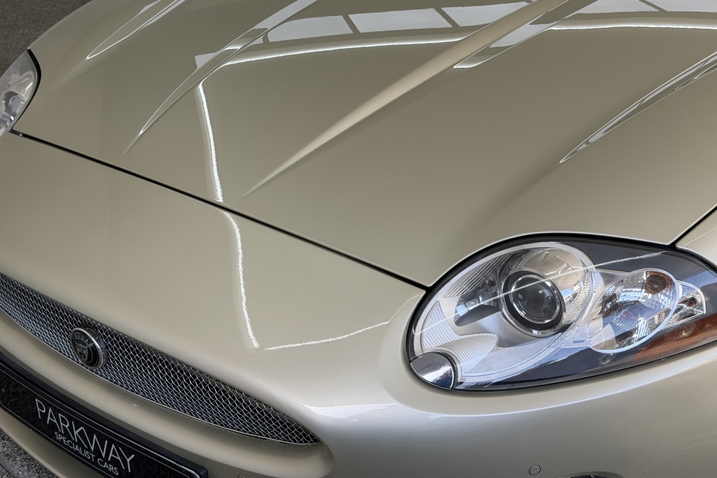 Jaguar XK 4.2 V8 Convertible  #6