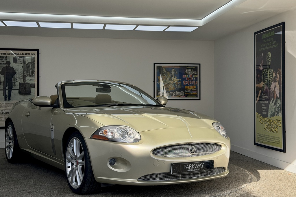 Jaguar XK 4.2 V8 Convertible 