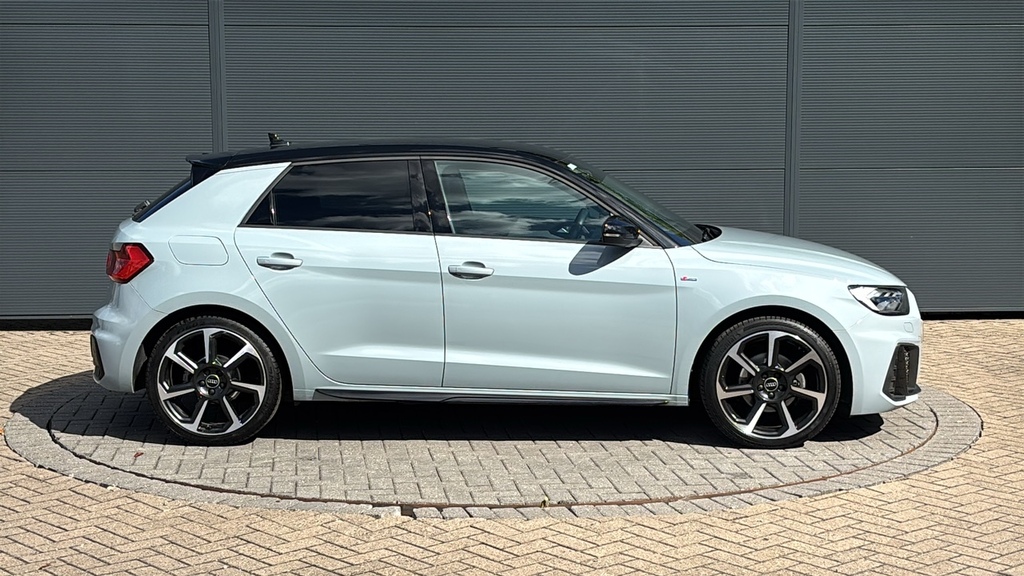 Audi A1 30 Tfsi 110 Black Edition 0 Ps Grey #4