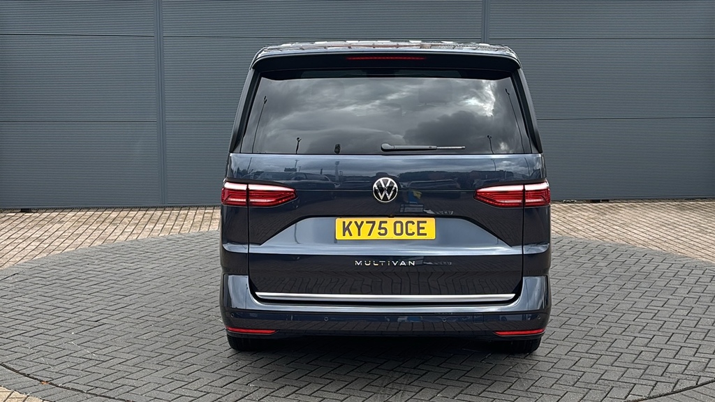 Volkswagen Multivan 2.0 Tdi Style Lwb Dsg Black #8