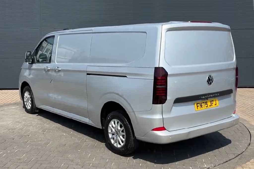 Volkswagen Transporter 2.0 Tdi 150 Commerce Pro Van 150 Ps Grey #3