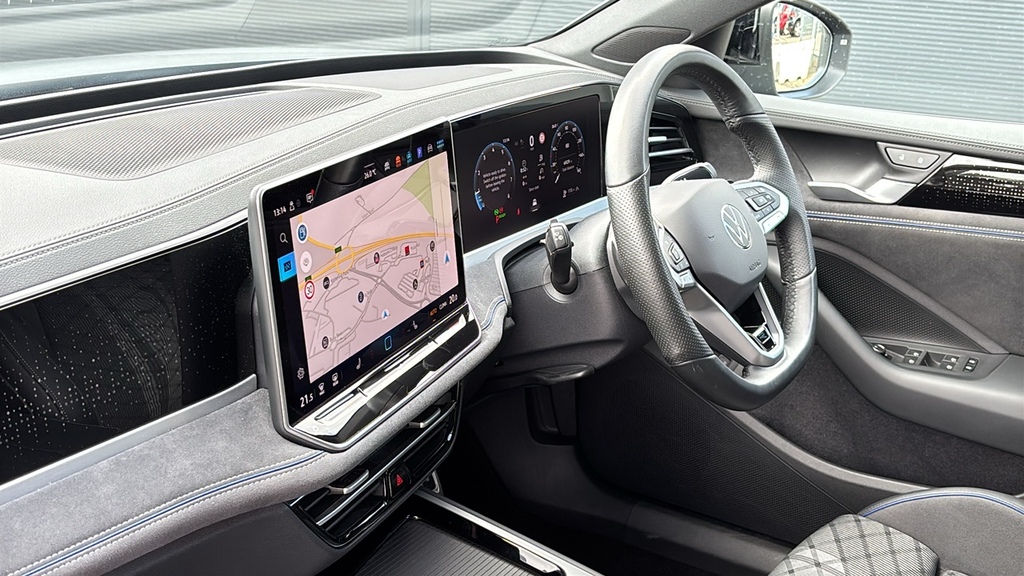 Volkswagen Passat 1.5 Etsi R-line Dsg 150 Ps Silver #2