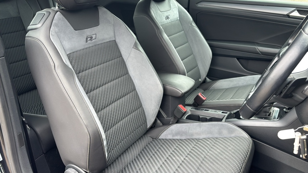 Volkswagen T-Roc Active Grey #18