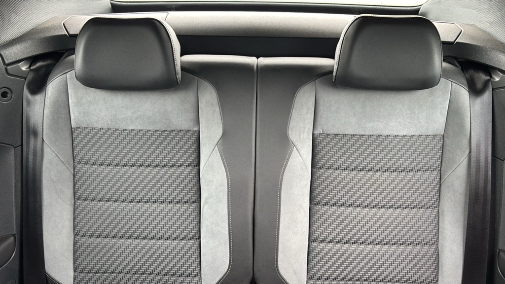 Volkswagen T-Roc Active Grey #9