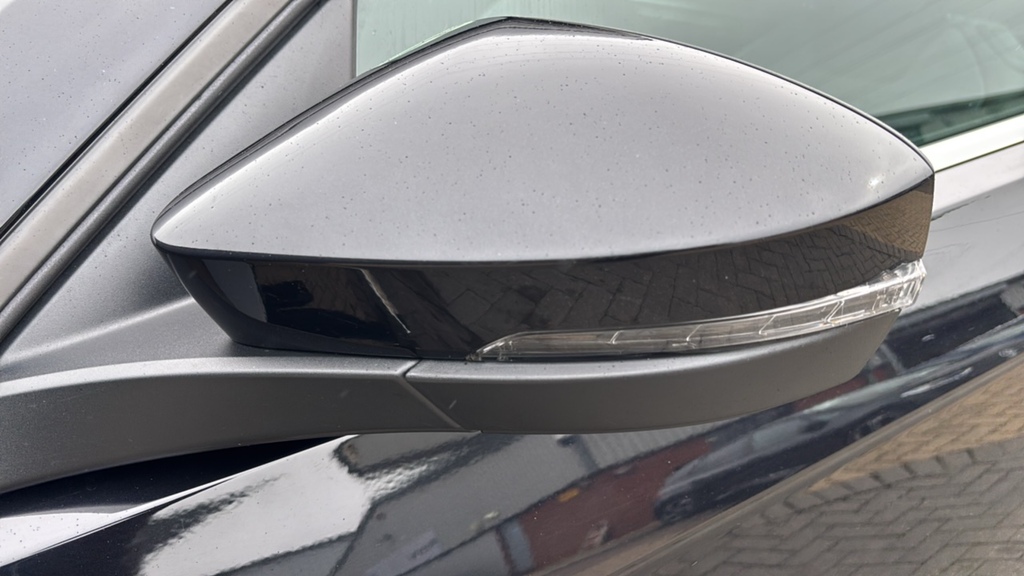 Volkswagen T-Roc Active Grey #15