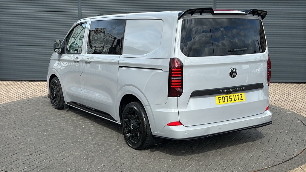 Volkswagen Transporter 2.0 Tdi 150 Commerce Pro Kombi Van 150 Ps Grey #3