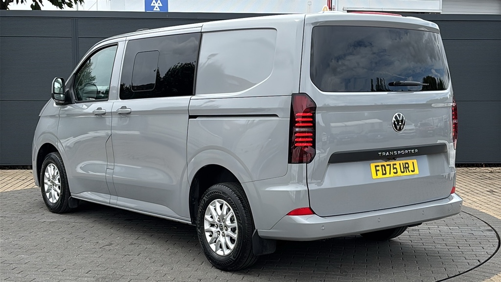 Volkswagen Transporter 2.0 Tdi 150 Commerce Pro Kombi Van 150 Ps Grey #3