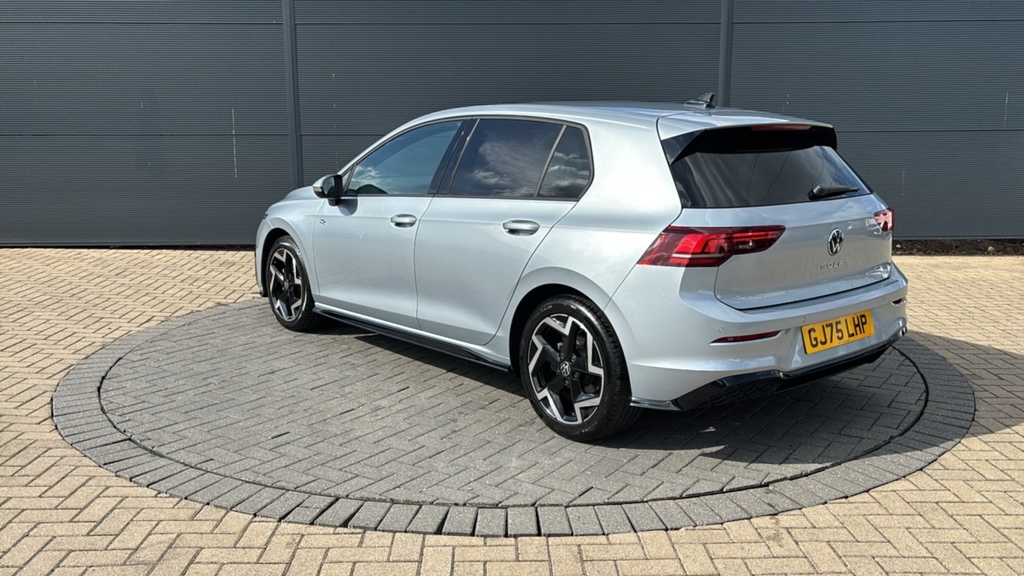 Volkswagen Golf 1.5 Etsi 150 R-line Dsg 150 Ps Silver #3