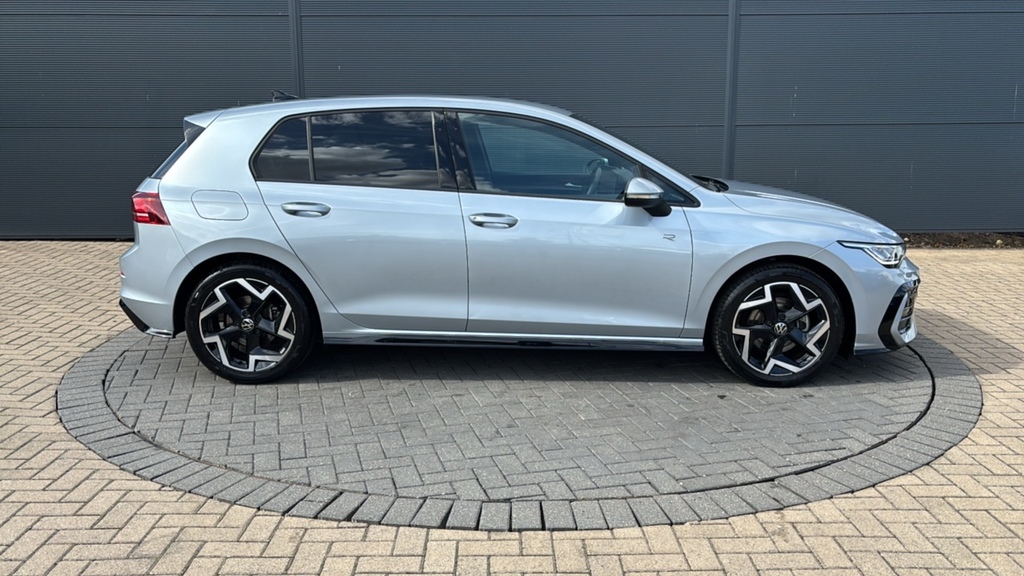 Volkswagen Golf 1.5 Etsi 150 R-line Dsg 150 Ps Silver #4