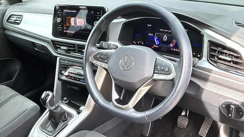 Volkswagen T-Roc 1.5 Tsi Match 150 Ps Black #6