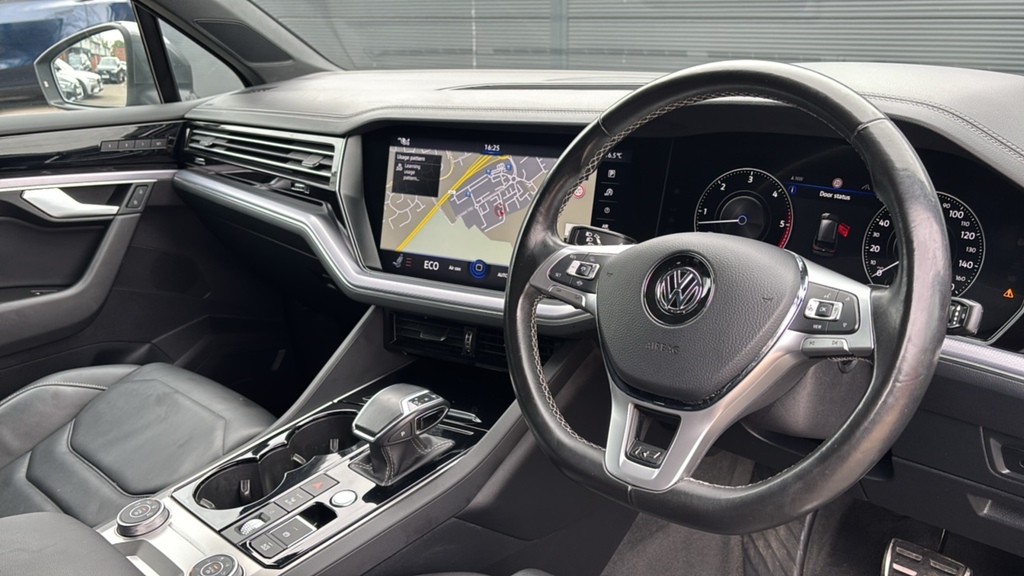 Volkswagen Touareg 3.0 V6 Tdi 4Motion R-line Tech Tip 286 P Grey #6