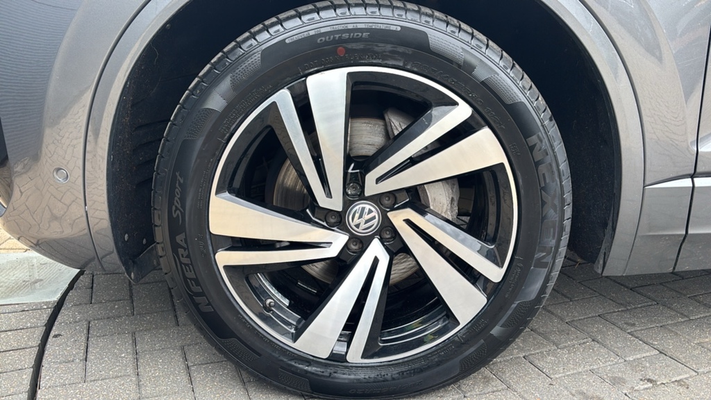 Volkswagen Touareg 3.0 V6 Tdi 4Motion R-line Tech Tip 286 P Grey #5