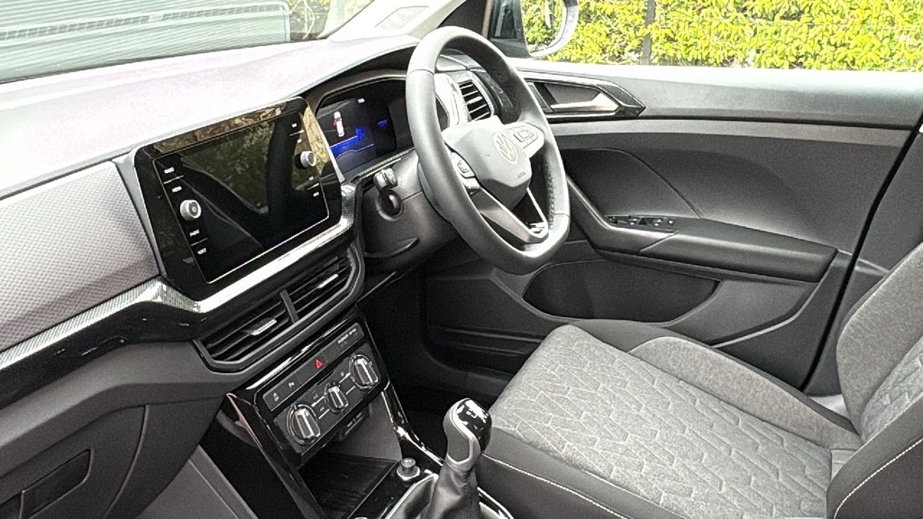 Volkswagen T-Cross 1.0 Tsi 115 Match 115 Ps Black #2
