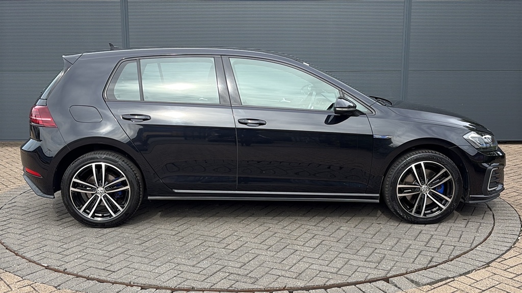 Volkswagen Golf 1.4 Tsi Gte Dsg 0 Ps Black #4