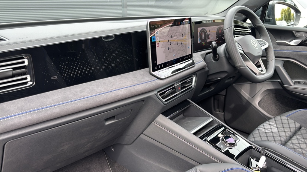 Volkswagen Tiguan 1.5 Etsi 150 R-line Dsg 150 Ps Grey #2