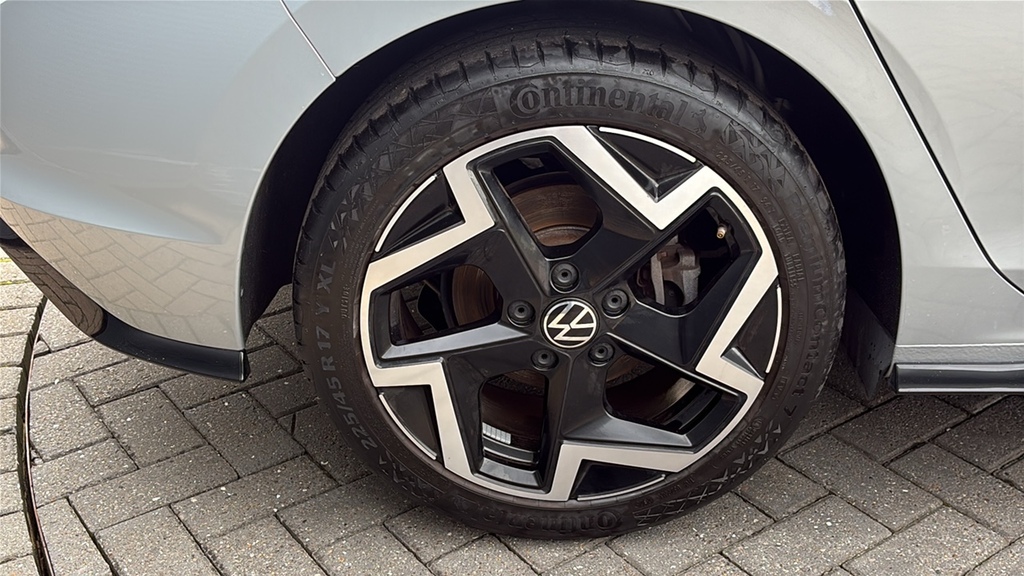 Volkswagen Golf 1.5 Tsi 150 R-line 0 Ps Silver #5