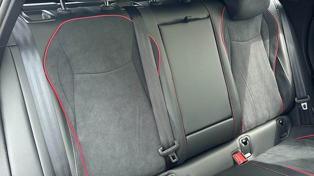 Volkswagen ID.7 Gtx 86Kwh Plus Fastback 4Motion Red #8