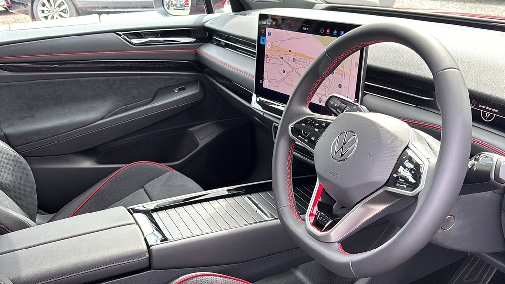 Volkswagen ID.7 Gtx 86Kwh Plus Fastback 4Motion Red #6