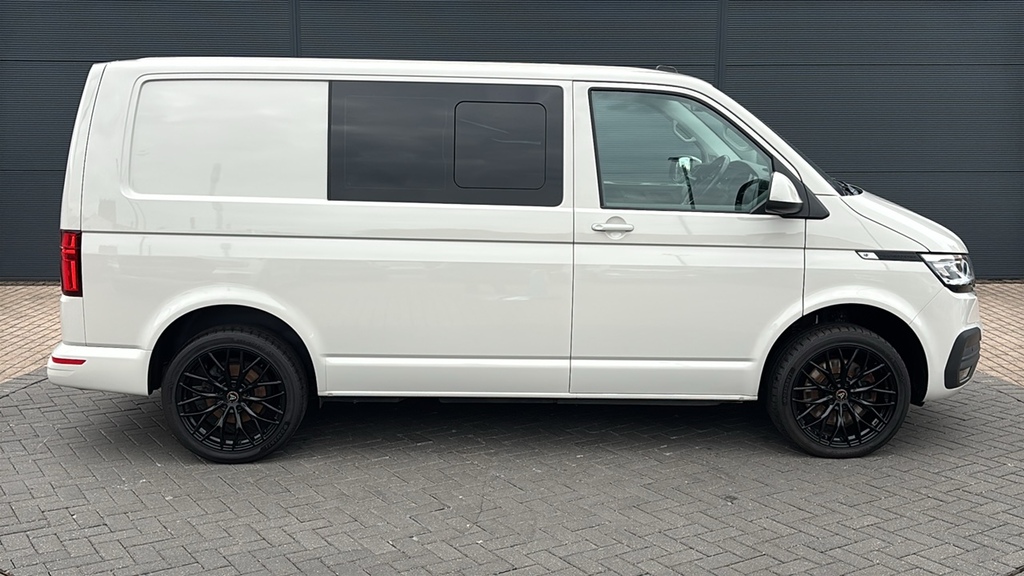 Volkswagen Transporter 2.0 Bitdi 204 Highline Kombi Van Dsg 0 Ps Grey #4