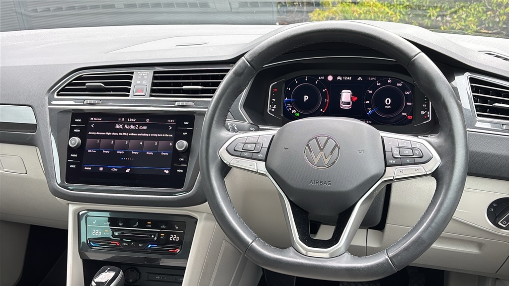 Volkswagen Tiguan R-line Grey #10