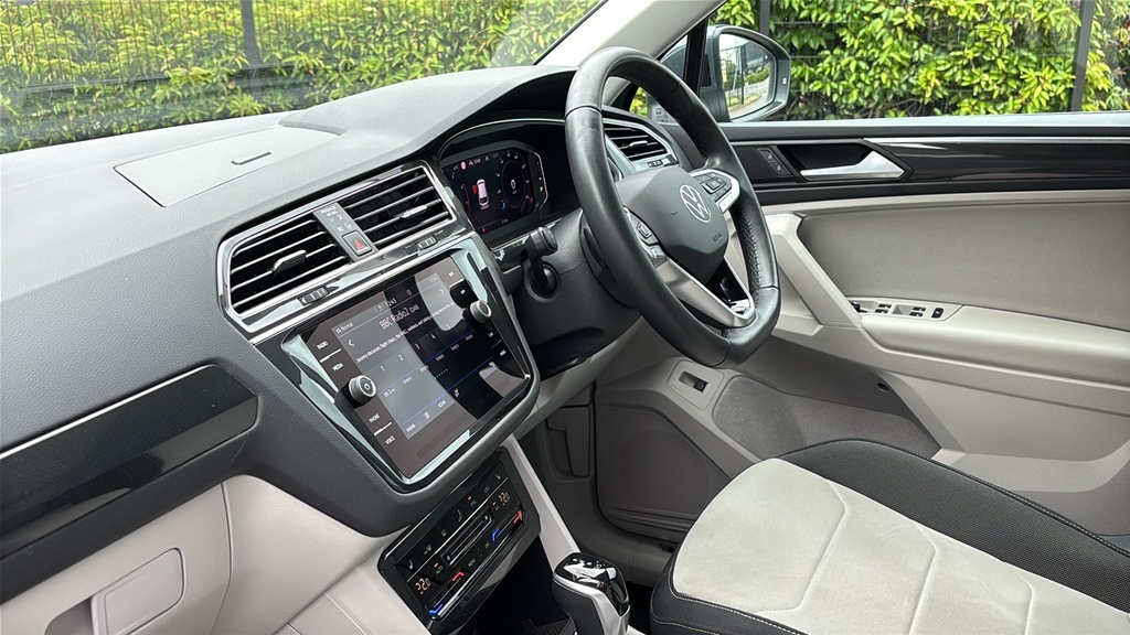 Volkswagen Tiguan R-line Grey #2