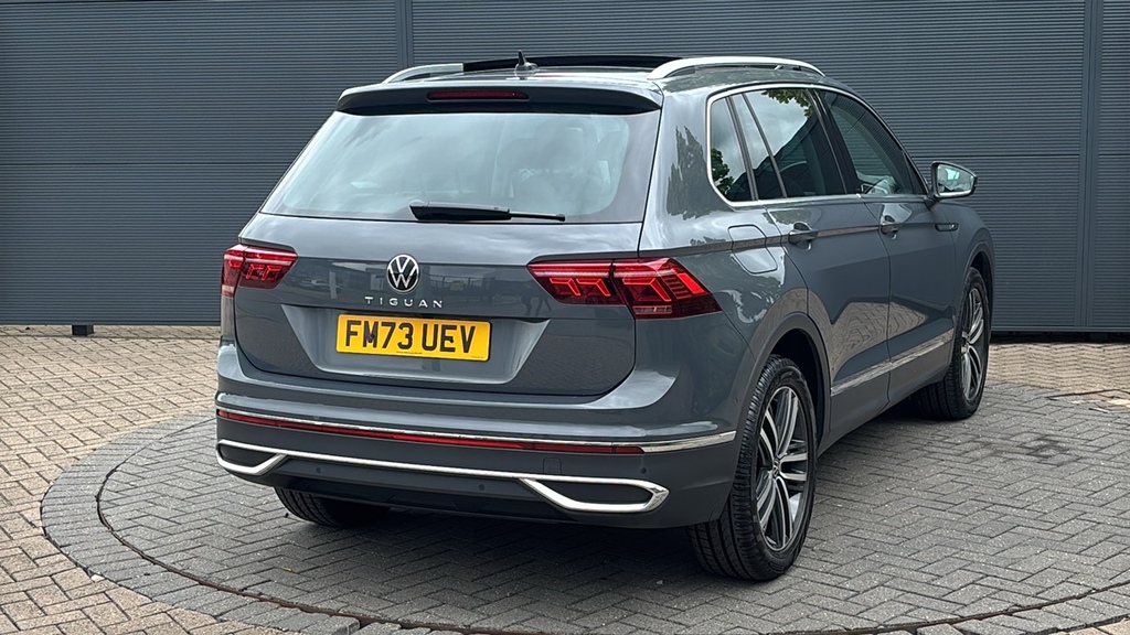 Volkswagen Tiguan R-line Grey #15