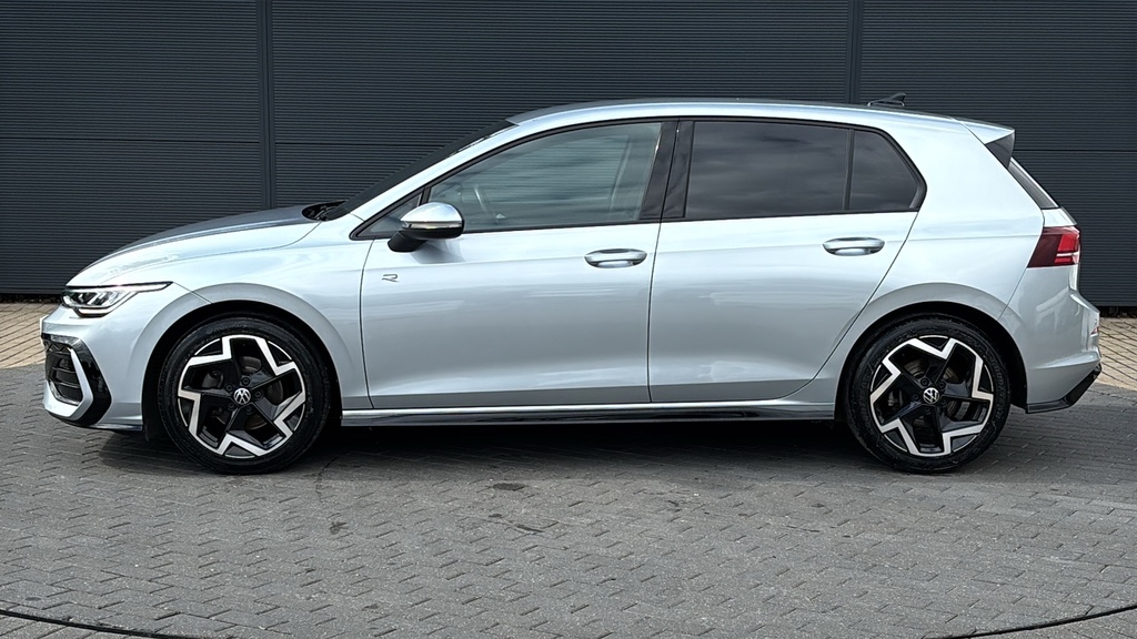 Volkswagen Golf 1.5 Tsi Match Save 7,000 White #11