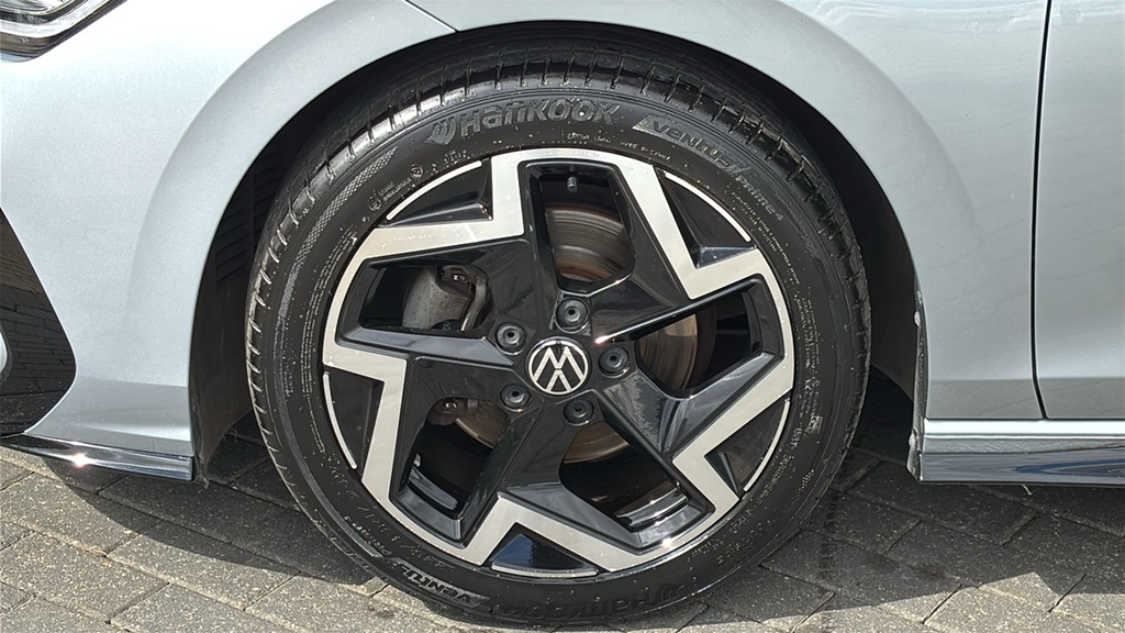 Volkswagen Golf 1.5 Tsi 150 R-line 150 Ps Silver #5
