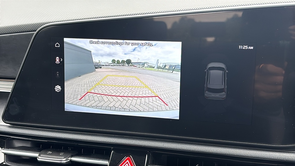 Kia Niro Niro 3 Hev White #23