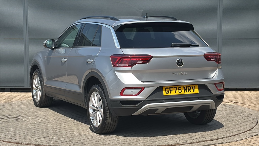Volkswagen T-Roc 1.5 Tsi Match 150 Ps Silver #3