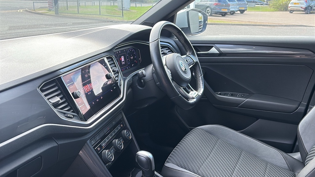 Volkswagen T-Roc 1.5 Tsi Evo R Line Dsg 150 Ps Silver #2