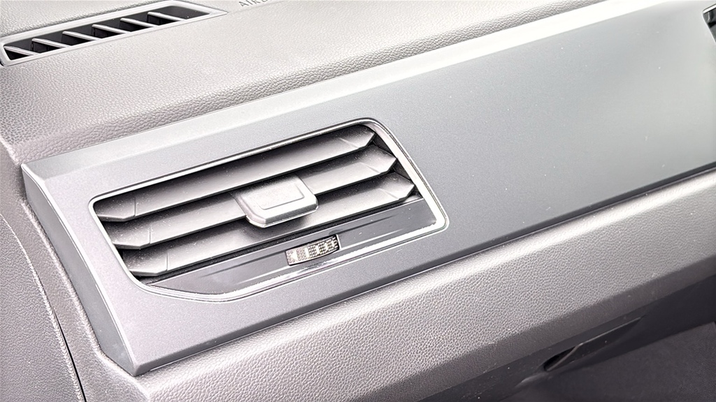 Volkswagen Taigo Suv Grey #18