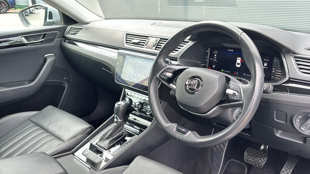 Skoda Superb 2.0 Tdi Cr 200 Laurin Klement Dsg 200 Ps Silver #6
