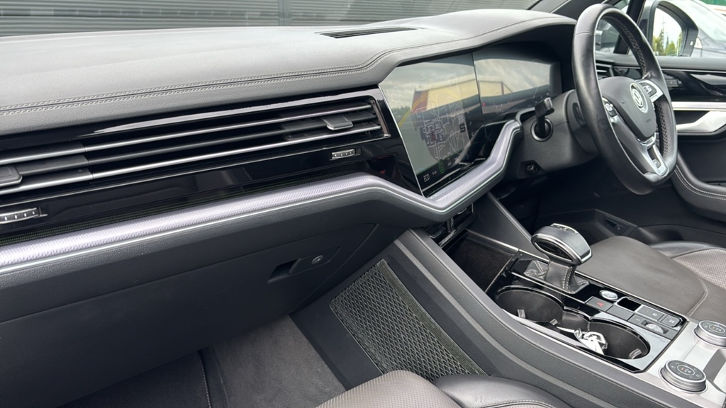 Volkswagen Touareg 3.0 V6 Tdi 4Motion R-line Tech Tip 286 P Grey #2