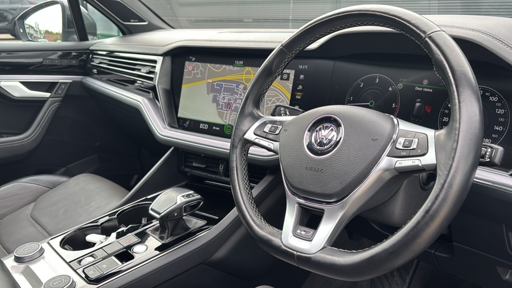 Volkswagen Touareg 3.0 V6 Tdi 4Motion R-line Tech Tip 286 P Grey #6