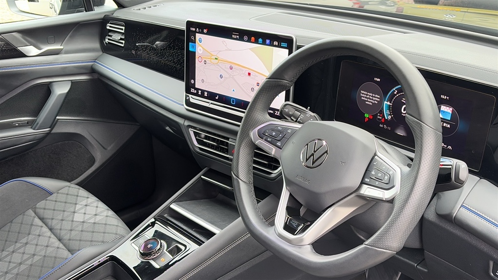 Volkswagen Tiguan 2.0 Tdi R-line Dsg 150 Ps Black #6