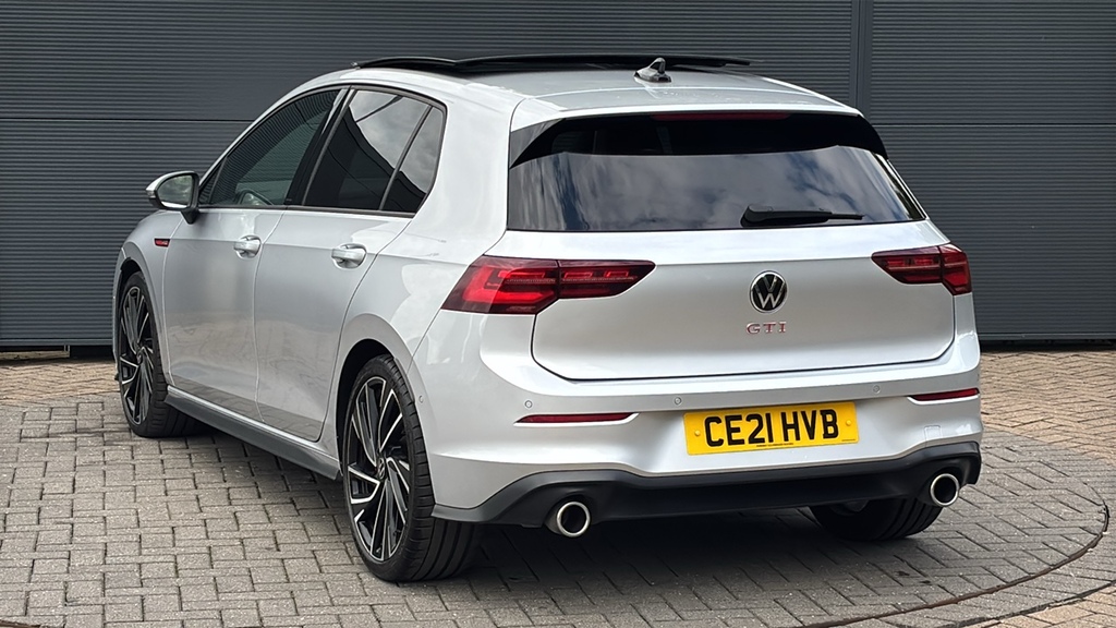 Volkswagen Golf 2.0 Tdi Life Dsg White #3