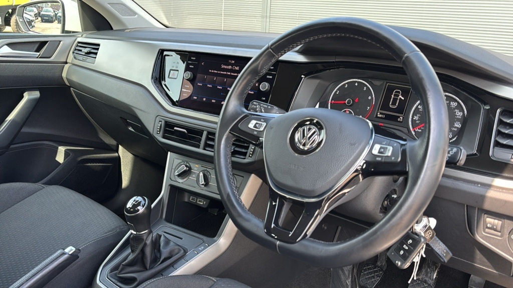 Volkswagen Polo Beats Silver #6