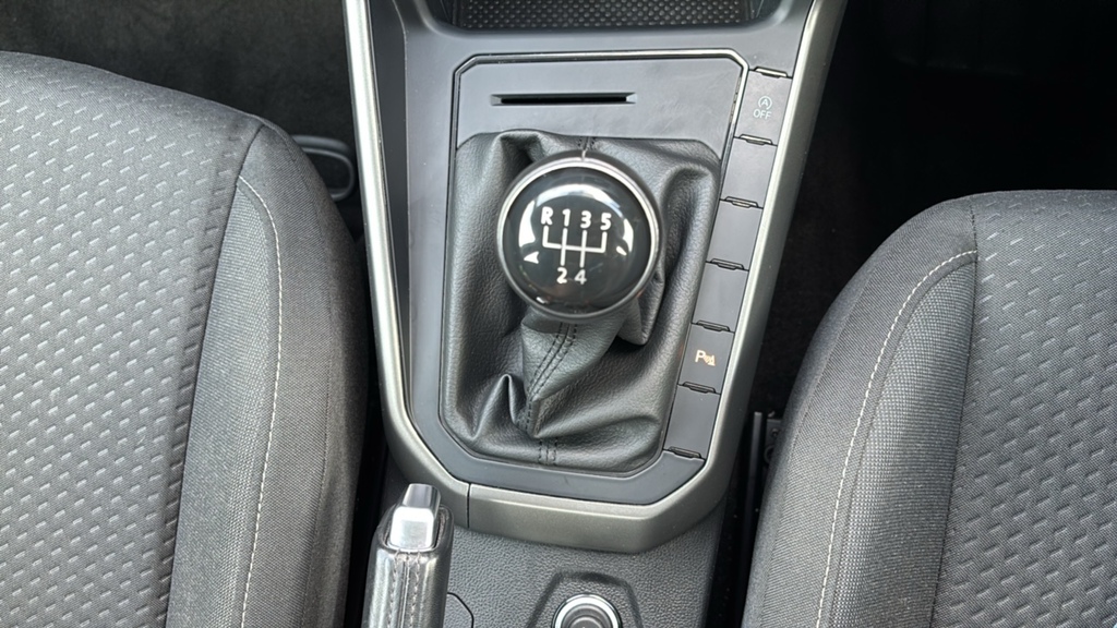 Volkswagen Polo Beats Silver #25