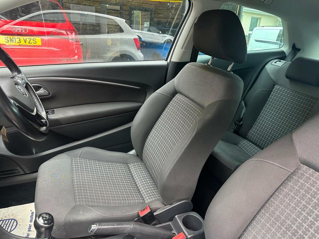 Volkswagen Polo Hatchback 1.2 Tsi Bluemotion Tech Match Edition Eu Black #37