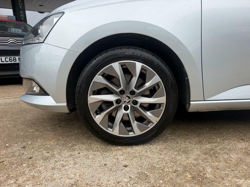 Skoda Fabia 2021  #25
