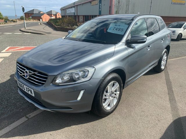 Volvo XC60 2.4L R-design Lux Nav Silver #3