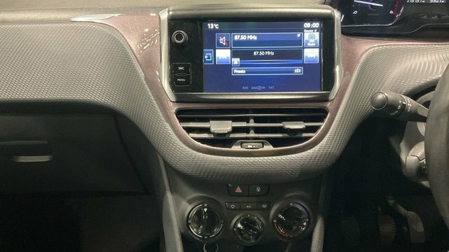 Peugeot 2008 2015 1.4 Hdi Active Suv Euro 5 Grey