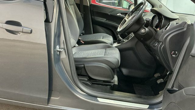 Vauxhall Meriva  Black #10