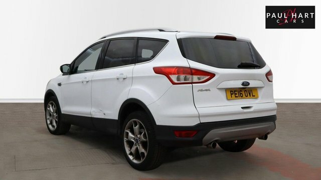 Ford Kuga 2016 2.0 Tdci Titanium Suv 2Wd E White #2