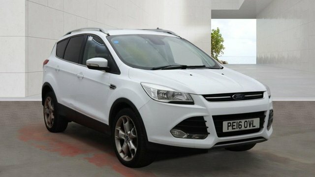 Ford Kuga 2016 2.0 Tdci Titanium Suv 2Wd E White #6