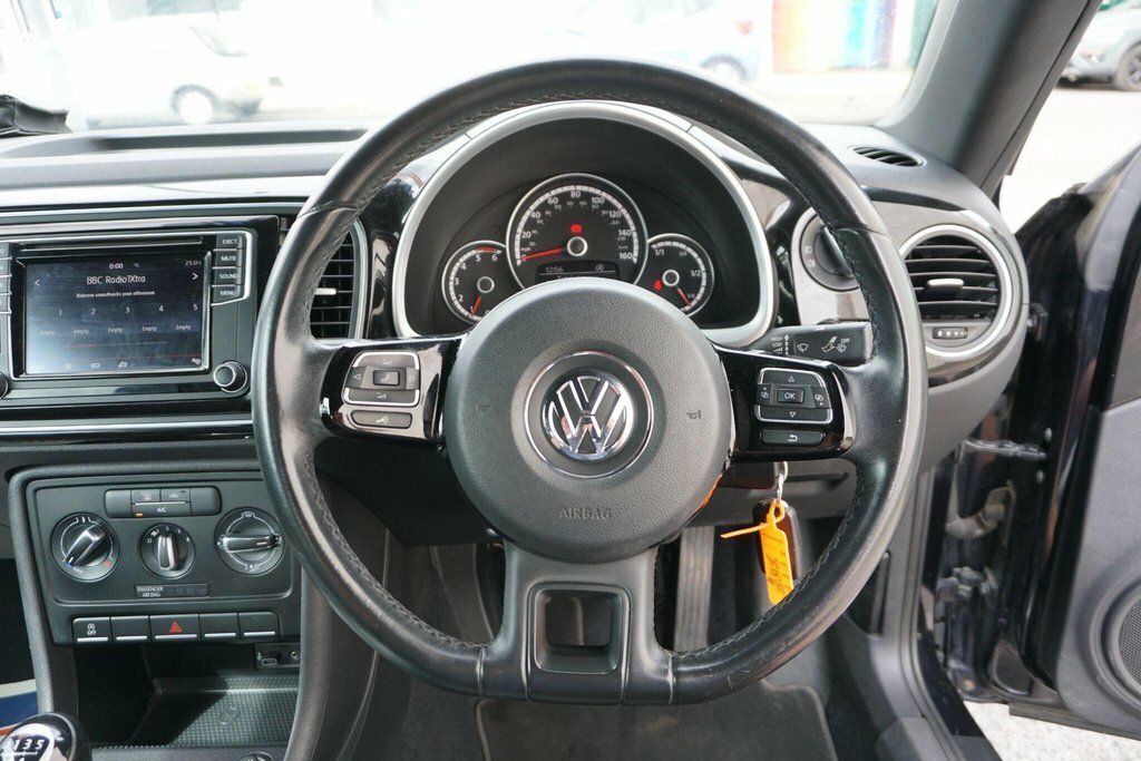 Volkswagen Beetle 2.0 Tdi Bluemotion Tech White #38