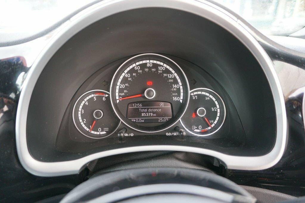 Volkswagen Beetle 2.0 Tdi Bluemotion Tech White #33
