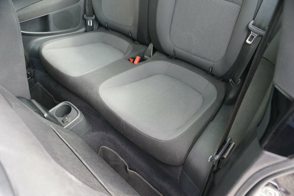 Volkswagen Beetle 2.0 Tdi Bluemotion Tech White #41